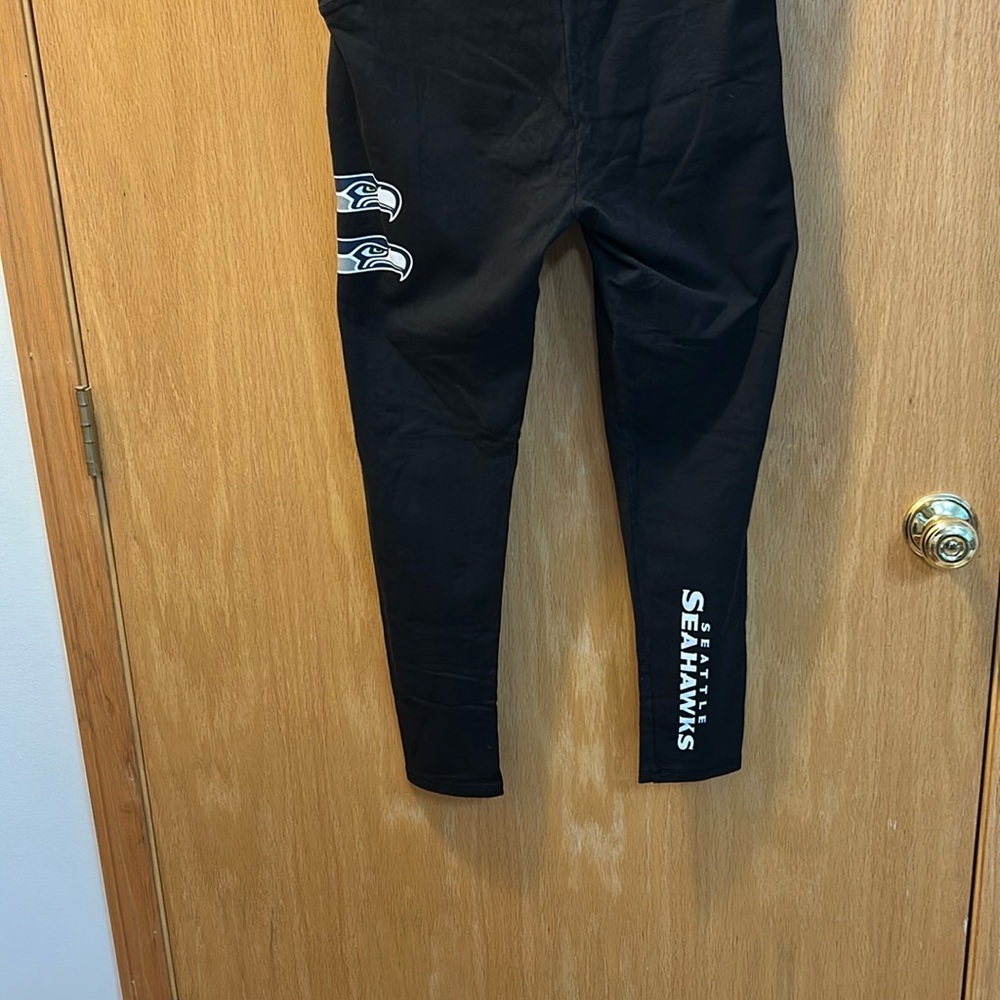 Seattle Seahawks size large Black Leggings